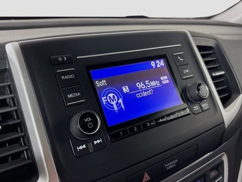 Used 2019 Honda Ridgeline RTL image 16