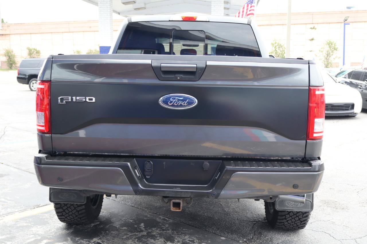 Used 2017 Ford F150 XLT w/ Equipment Group 302A Luxury AWD/4WD image 8