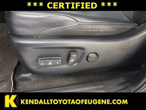 Certified 2020 Toyota 4Runner Limited image 18