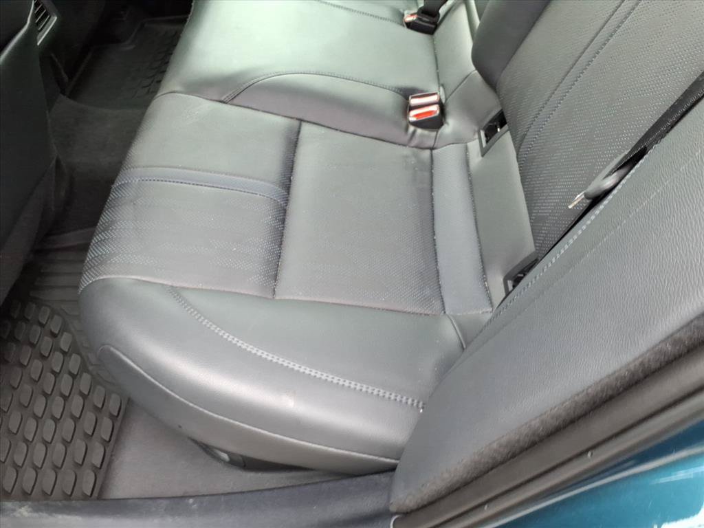 Used 2025 Toyota Camry XSE FWD image 23
