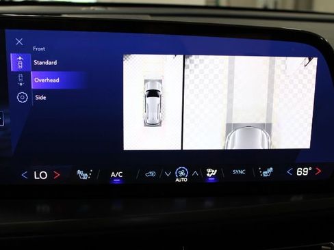 New 2025 Chevrolet Traverse LT w/ Enhanced Driving Package image 37