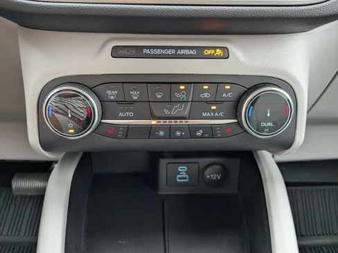Used 2023 Ford Escape Active AWD/4WD image 24