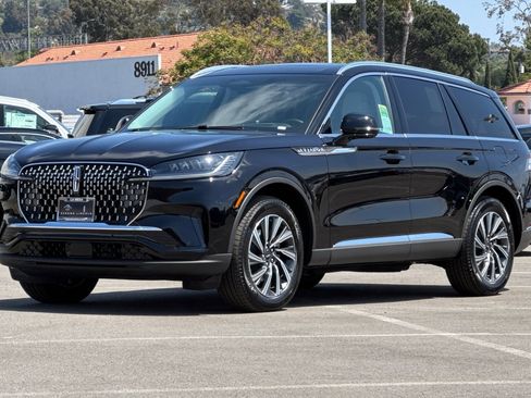 New 2025 Lincoln Aviator 2WD w/ Equipment Group 101A image 7