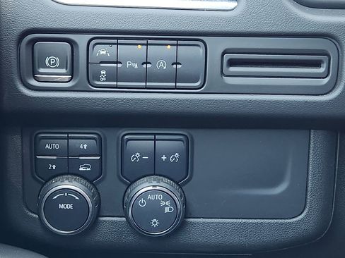 Used 2023 Chevrolet Tahoe RST image 29