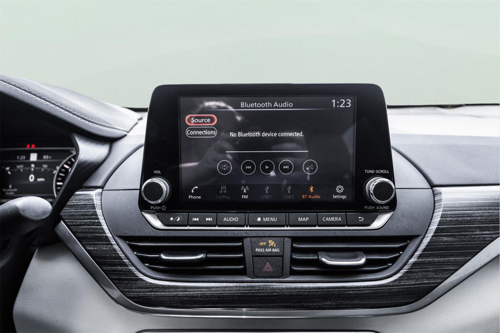 Used 2019 Nissan Altima 2.5 Platinum FWD image 15