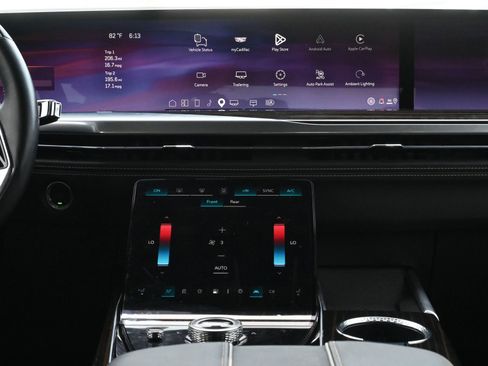 Certified 2025 Cadillac Escalade Premium Luxury w/ Touring Package AWD/4WD image 13