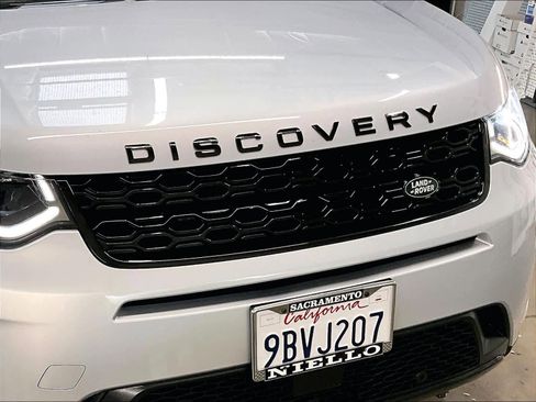 Used 2023 Land Rover Discovery Sport SE image 33