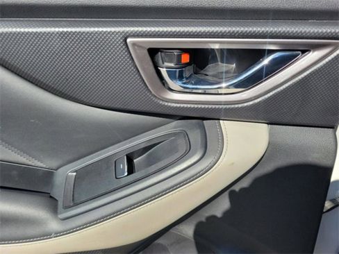 Used 2023 Subaru Forester Limited image 17