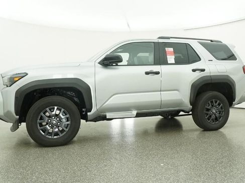 New 2026 Toyota 4Runner SR5 image 18