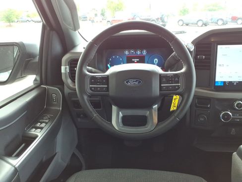 Used 2025 Ford F150 XLT w/ Equipment Group 301A Standard RWD image 17