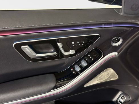 Used 2023 Mercedes-Benz S 500 4MATIC w/ AMG Line image 37