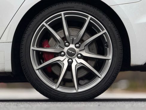 Used 2020 Genesis G70 3.3T w/ Elite Package image 18