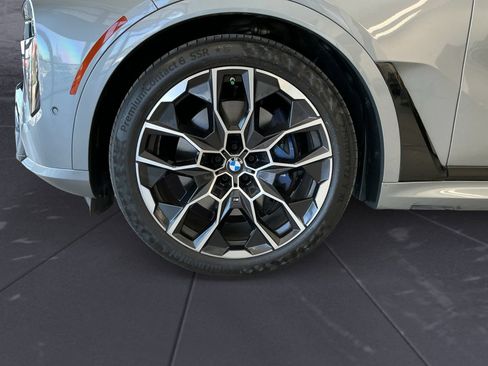 Used 2023 BMW X7 M60i w/ Executive Package AWD/4WD image 14