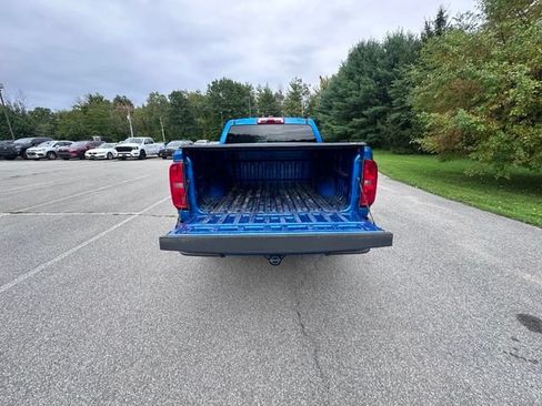 Used 2021 Chevrolet Colorado W/T w/ Custom Special Edition AWD/4WD image 10