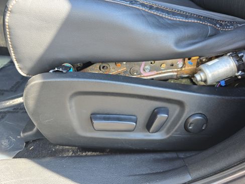 Used 2015 Toyota Highlander Plus image 30