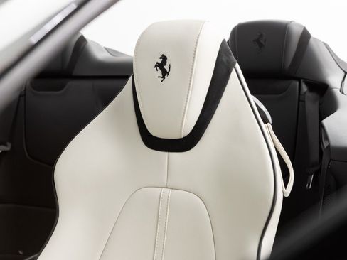 Used 2024 Ferrari Roma Spider image 50