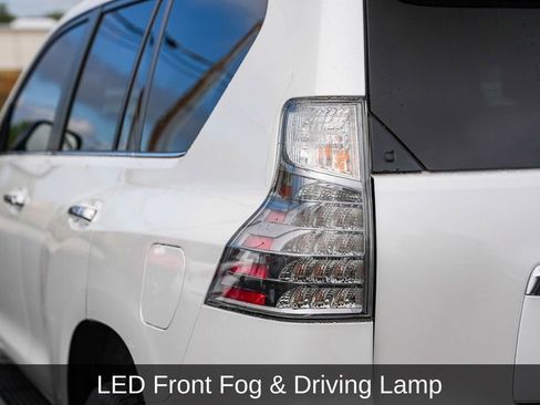 Used 2022 Lexus GX 460 Premium w/ Premium Package AWD/4WD image 10