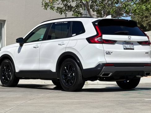 Certified 2026 Honda CR-V Sport image 3