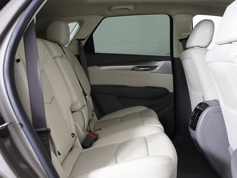 Used 2023 Cadillac XT5 Premium Luxury image 33