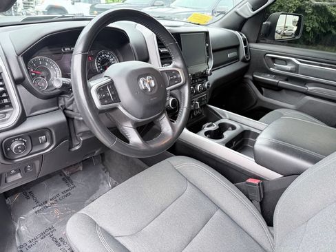 Used 2022 RAM 1500 Big Horn w/ Night Edition AWD/4WD image 18