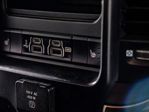 Used 2020 RAM 3500 Limited AWD/4WD image 33