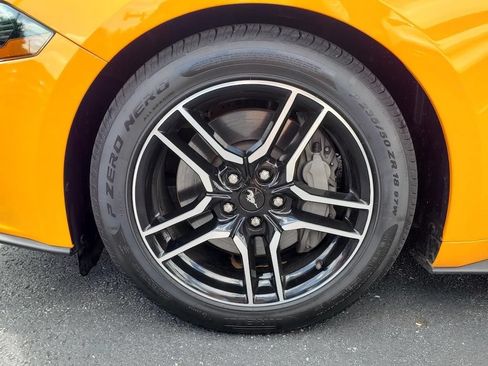 Used 2019 Ford Mustang GT Premium w/ Equipment Group 401A RWD image 34
