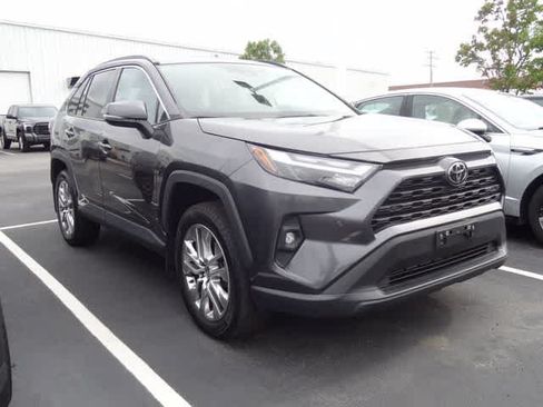 Used 2023 Toyota RAV4 XLE Premium AWD/4WD image 3