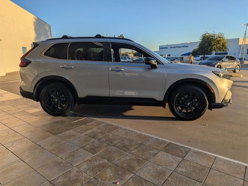 Certified 2025 Honda CR-V Sport-L image 5