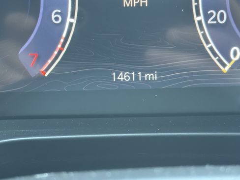 Used 2025 Jeep Grand Cherokee Summit w/ Obsidian Package AWD/4WD image 22