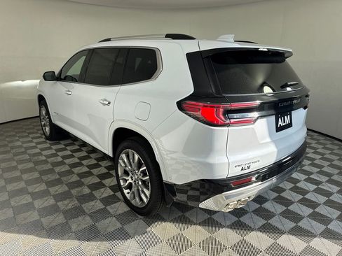 New 2026 GMC Acadia Denali w/ Super Cruise Package image 7