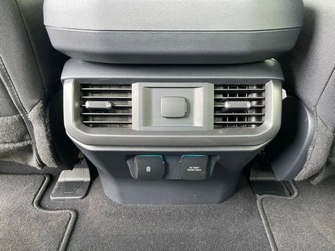 Used 2024 Ford F150 XLT w/ FX4 Off-Road Package image 18