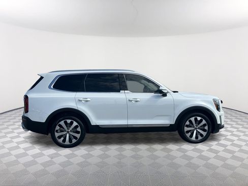 Used 2020 Kia Telluride EX w/ EX Premium Package FWD image 4