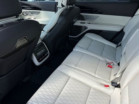 New 2026 Lincoln Nautilus Black Label w/ Jet Appearance Package image 11