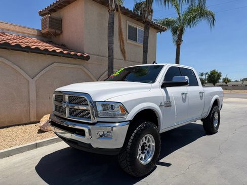 Used 2017 RAM 2500 Laramie AWD/4WD image 1