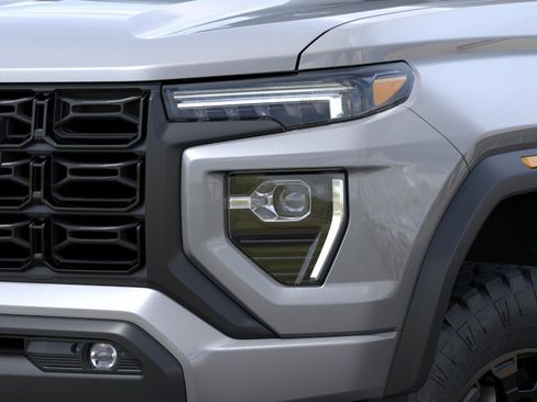 New 2026 GMC Canyon Elevation w/ Convenience Package RWD image 34