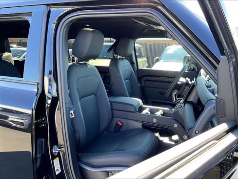 New 2026 Land Rover Defender 130 S image 32