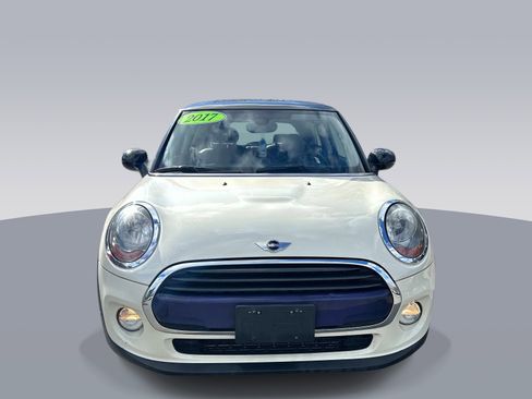 Used 2017 MINI Cooper 2-Door Hardtop image 8