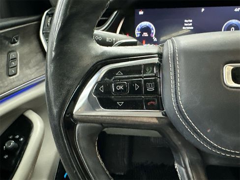 Used 2021 Jeep Grand Cherokee L Overland w/ Advanced Protech Group III image 29