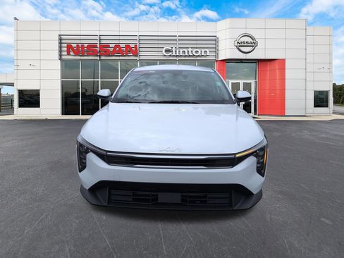 Used 2025 Kia K4 FWD image 8