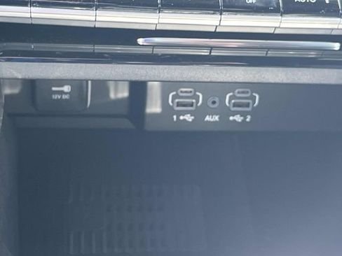 New 2026 Jeep Grand Wagoneer 4WD image 33