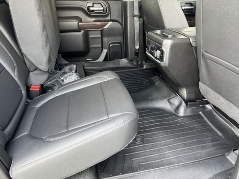 Used 2023 GMC Sierra 3500 SLT w/ SLT Convenience Package AWD/4WD image 20