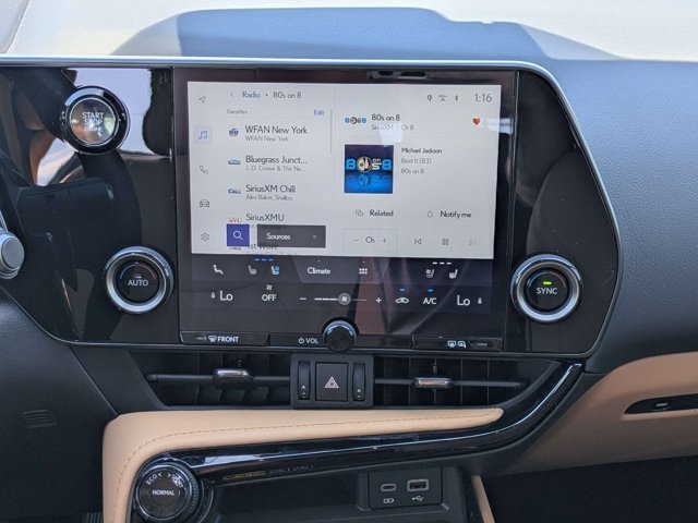 Used 2025 Lexus NX 350 AWD w/ Accessory Package (Z2) image 18