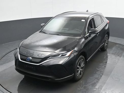 Used 2023 Toyota Venza LE image 36