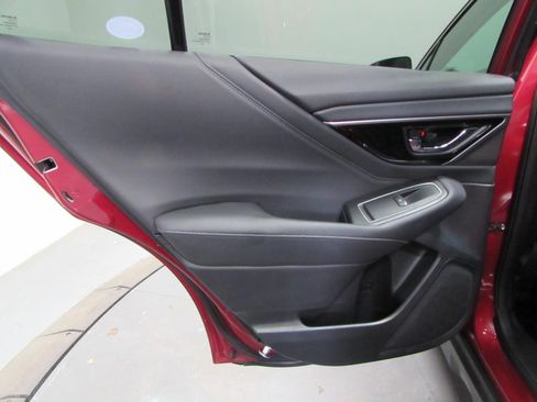 Used 2024 Subaru Outback Limited XT AWD/4WD image 14
