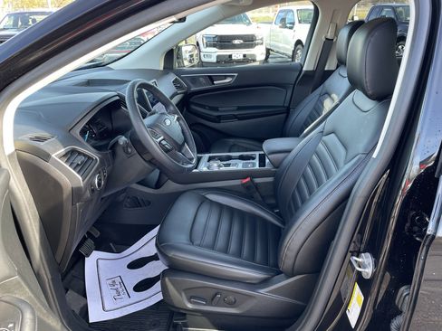 Used 2024 Ford Edge SEL w/ Convenience Package image 15