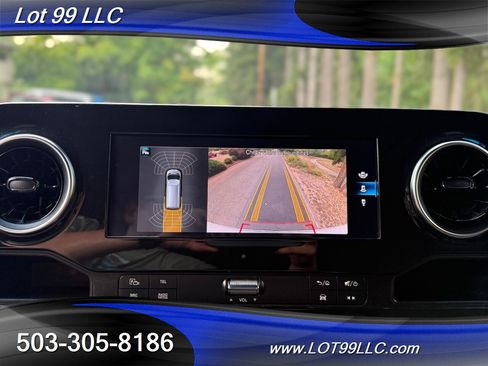 Used 2019 Mercedes-Benz Sprinter 144 w/ Premium Plus Package image 32