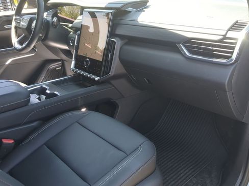 Used 2026 GMC Acadia Elevation w/ Black Edition FWD image 29