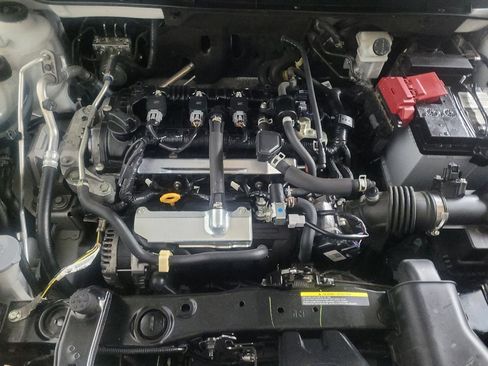 Used 2020 Nissan Kicks SV image 30