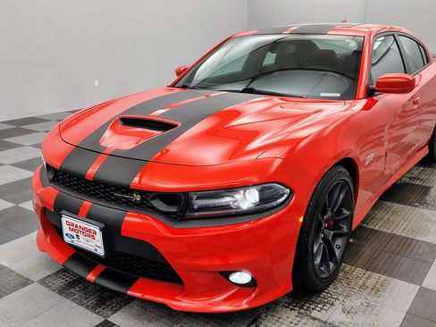 Used 2020 Dodge Charger Scat Pack w/ Driver Convenience Group image 20