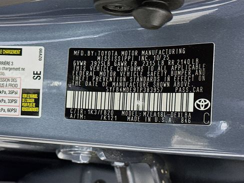 Used 2026 Toyota Corolla LE image 12